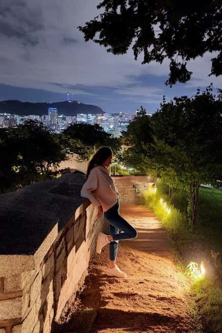 Seoul Evening Tour:Naksan Park&Eungbongsan - What Makes Naksan Park and Eungbongsan a Great Night Pair
