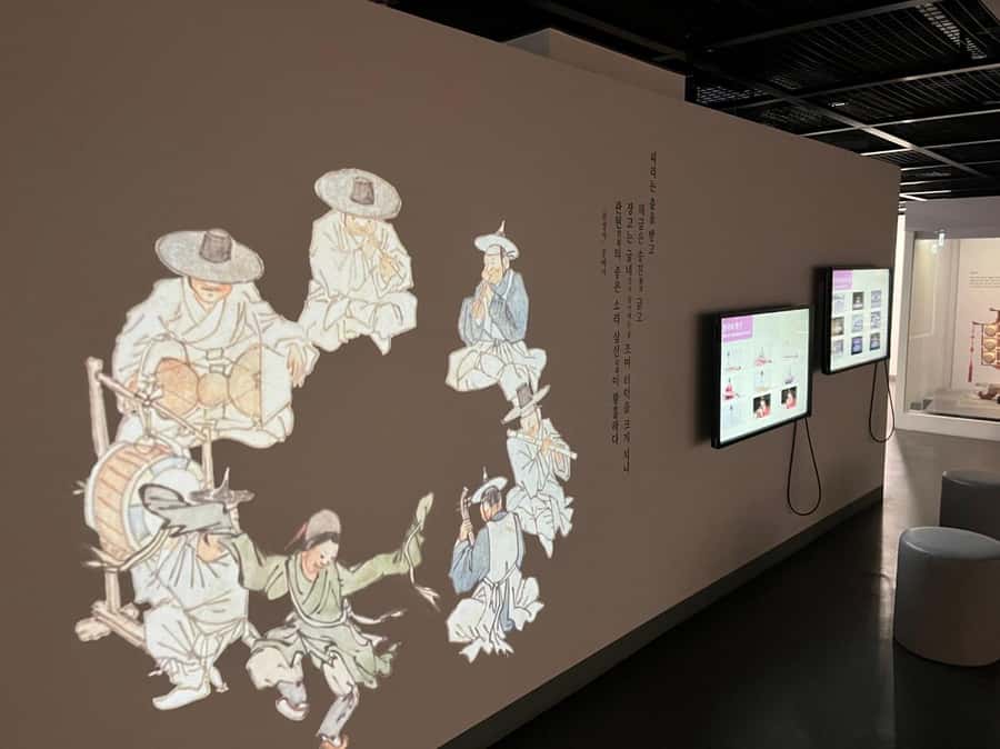 SEOUL: Gugak - Korean Traditional Music Museum&Concert Tour - How this tour helps you understand Gugak fast (without pretending you are an expert)
