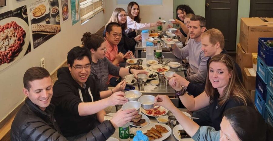 Seoul: Gwangjang Market Netflix Food Tour - Key highlights at a glance