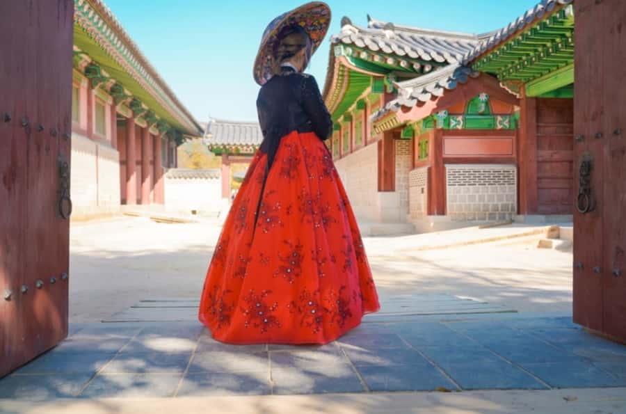 Seoul: Gyeongbokgung / Hanok Village / N Seoul Tower - Why this private Seoul combo works so well