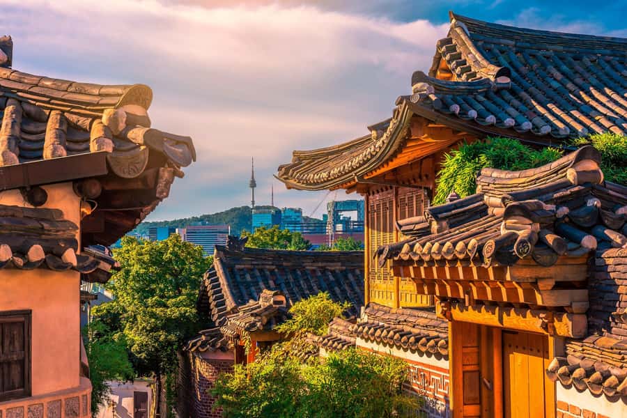 Seoul: Gyeongbokgung / Hanok Village / N Seoul Tower - N Seoul Tower and the round-trip cable car skyline
