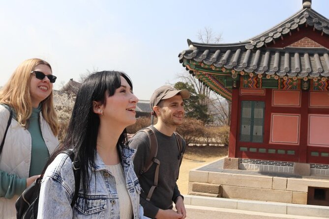 Seoul Half Day Tour with a Local: 100% Personalized & Private - Price and logistics: the “no surprises” version