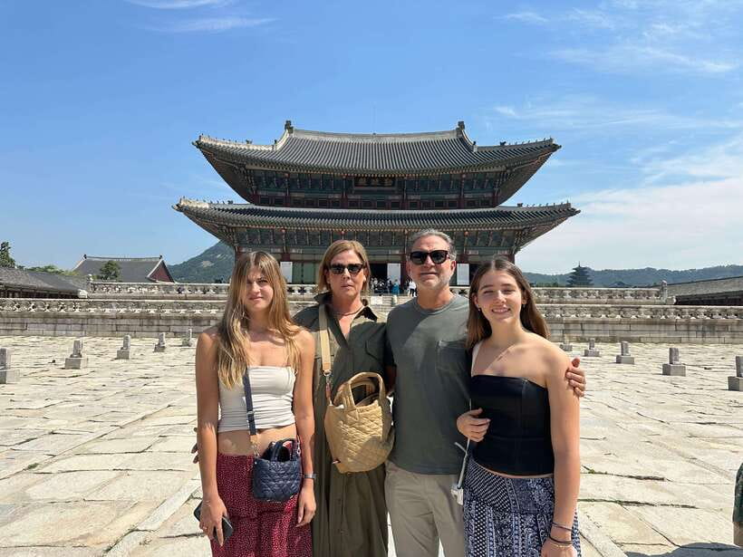 Seoul Highlights: Gyeongbok Palace, Insadong & N Seoul Tower - Jogyesa Temple, then the Changing of the Guard at Gwanghwamun