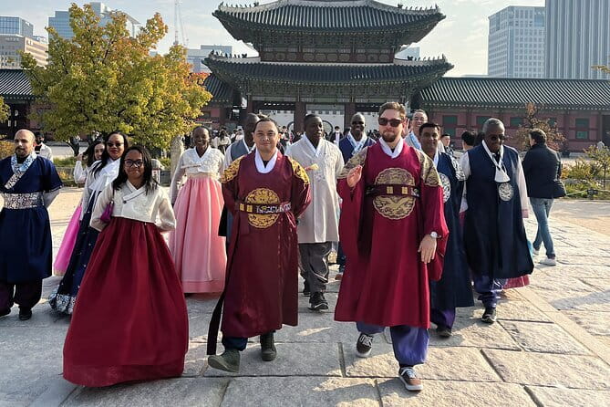 Seoul History Walking Tour - Ewha Museum and the story of women’s education
