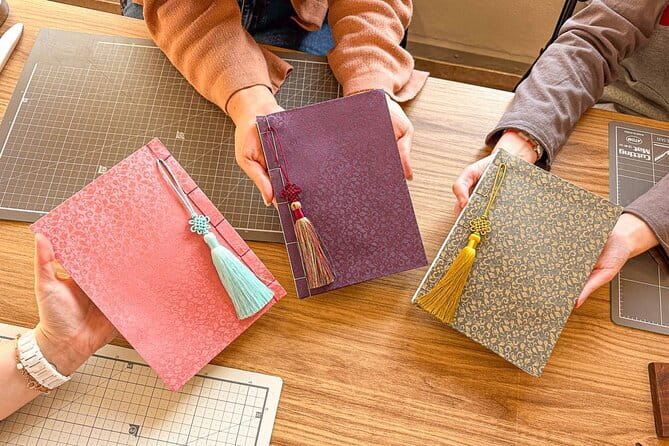 Seoul: Hongdae Premium Pubcrawl with Open Bottles - What to Wear and Bring for a Smooth Night (Based on What’s Actually Mentioned)