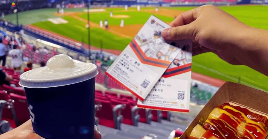 Seoul: Jasmil Baseball Stadium Game Ticket with Dinner/Beer - Value check: is $87 reasonable for a Jamsil stadium night?