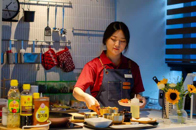 Seoul: Korean Cooking at Seoul Cooking Club! - Starters: Learning Jeon, One Pan at a Time