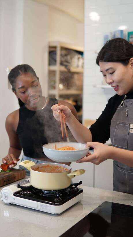 (Seoul) Korean Cooking Class with a Professional Chef - Meet Da-ye and Her Studio Style in Gyeonggi Province