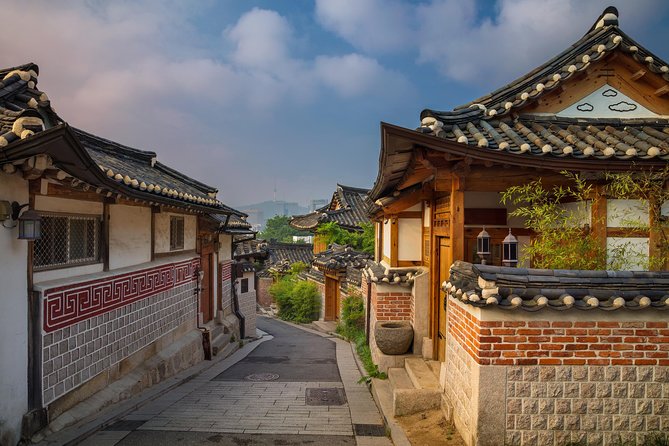 Seoul Like a Local: Private & Personalized Experience (2-3 hours) - Price and Value: Is $76.01 Worth It?