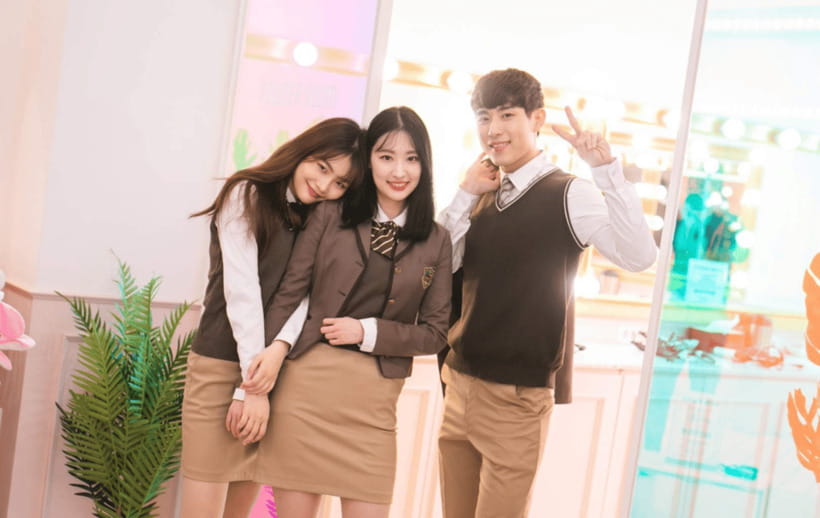 Seoul: Lotte World 1 Day Pass & School Uniform 1 Day Rental - Key highlights to know before you go