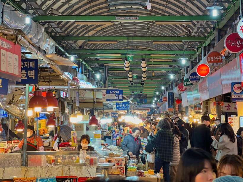 Seoul: Max Out Must Visit City Highlights Panoramic Day Tour - The 10-hour rhythm, short walks, and where your time really goes