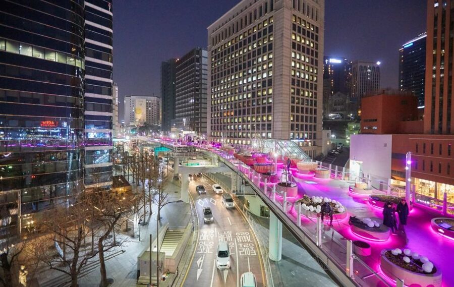 Seoul: Moonlight Rainbow Fountain Show Night Tour - Namsan Hangyangdoseong Capital City Wall and the N Seoul Tower View