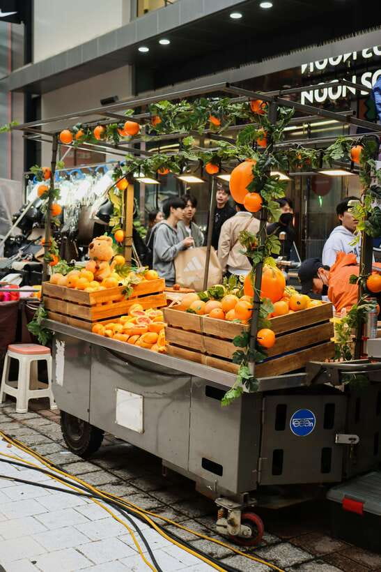 Seoul : Must-see & Hidden Gems Private Walking Tour - Markets and food guidance: making room for Korean everyday life