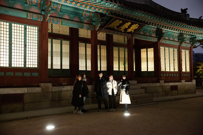 Seoul Night Palace & Market Food Tour with Vehicle - What you actually get for $79, and whether it’s good value