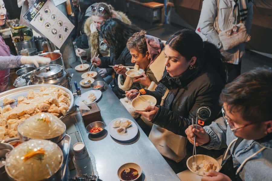 Seoul: Palace, Temple and Market Guided Foodie Tour at Night - FAQ