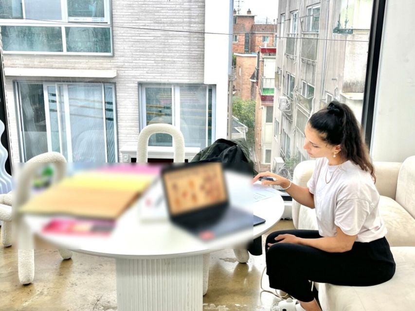 Seoul: Personal Color, Fashion, and Make-up Analysis Session - Color testing with 212 drapes, not guesswork