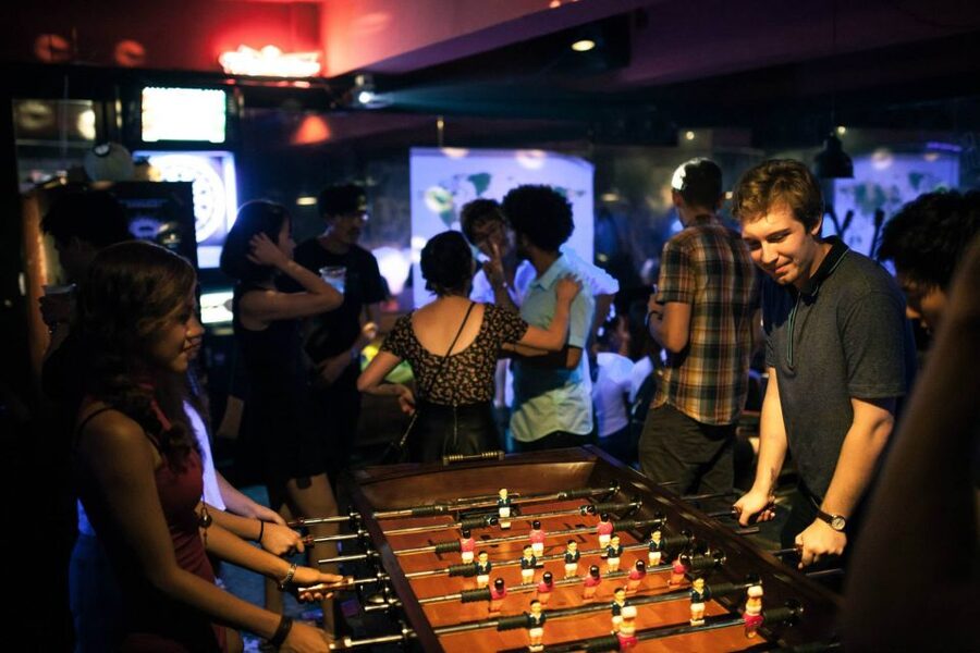 Seoul: Pub Crawl - Free Entry and Welcome Shots: How This Crawl Creates Value