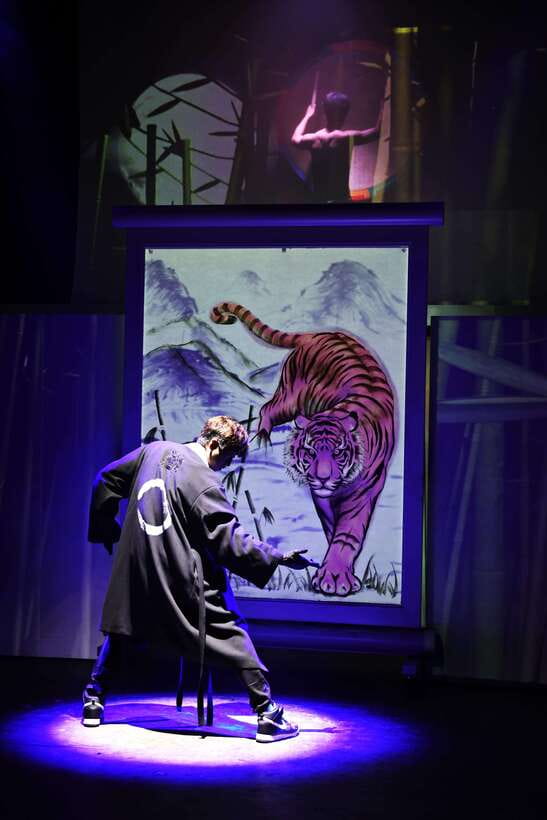 Seoul: The Painters Live Art K-pop Dance Show Ticket - FAQ