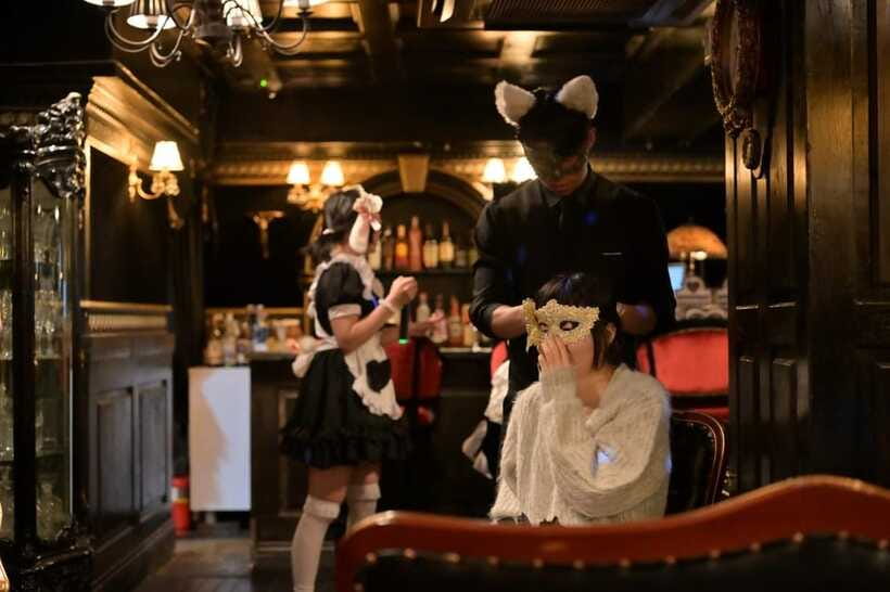 Seoul: Yare Yare Ojosama - Butler/Maid Cafe Experience - Butler or Maid Service, Photos, and Costume Try-On (What You Actually Get)