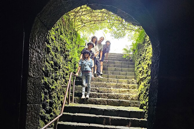 Small group tour FULL - PACKAGE Tour to All Areas in Jeju Island - Hamdeok Beach, Haenyeo Museum, and Seongeup Folk Village: water time plus people time