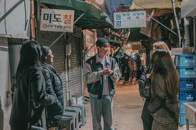 Street photoshoot and Seoul Hidden gem History Walking Tour - Start at Jongmyo Shrine, where Joseon rituals guide your first photos