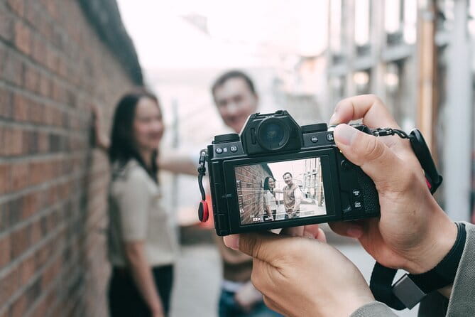 Street photoshoot and Seoul Hidden gem History Walking Tour - The photo package: what you get, how editing is handled, and what to expect later