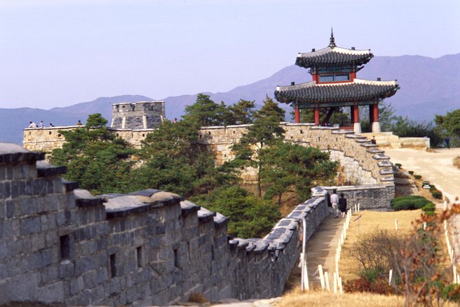 Suwon Hwaseong Fortress and Korean Folk Village Day Tour from Seoul - Practical tips so you enjoy it more