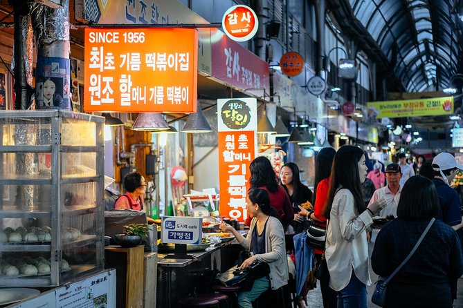 The Award-Winning PRIVATE Food Tour of Seoul: The 10 Tastings - Eating amount and walking reality, how to set yourself up