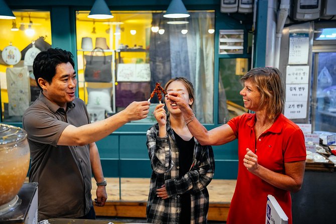 The Award-Winning PRIVATE Food Tour of Seoul: The 10 Tastings - Guides like Kim, Sanghee, Julian, Hailey, and Jason, what to look for