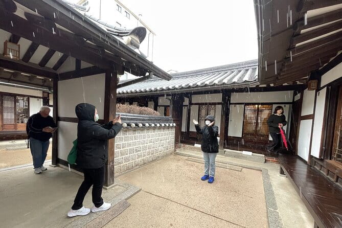 Tour Seoul’s oldest district with a storyteller from Bukchon - Seokjeong Boreum Well: A Childhood Memory Turned Into History