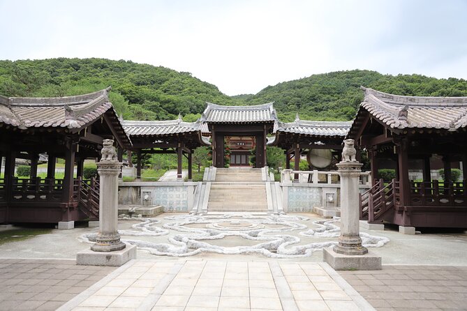 Yongin Dae Jang Geum Park Tour from Seoul - Live filming moments, and why rules matter on set