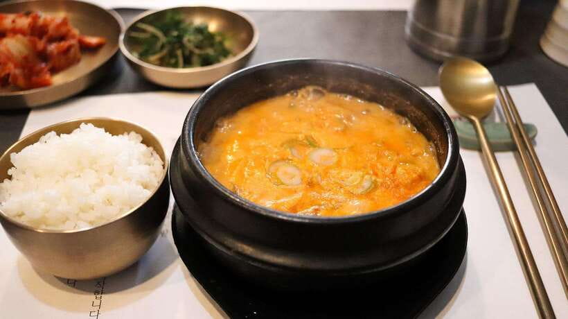 You're Invited to Our Home in Seoul: The Only Cooking Class! - The Optional Han River Walk, Plus a Local Area Stroll